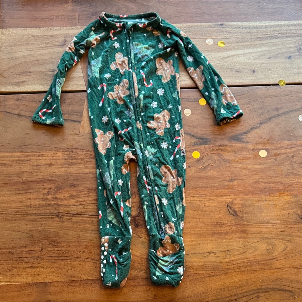 Bums and Roses Bake It Happen Bamboo Convertible Footie